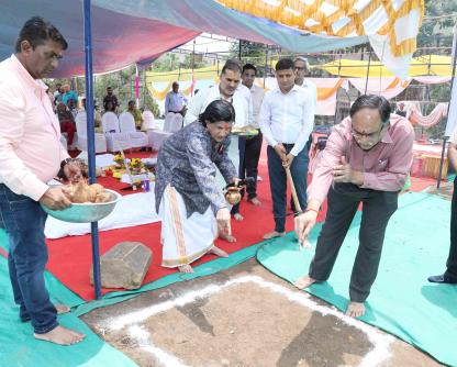Ground-breaking ceremony of “Efficiency Apartments” at IIT Bombay