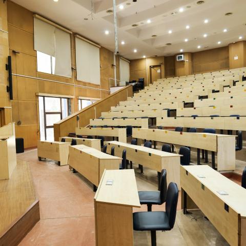 LA rooms in lecture complex